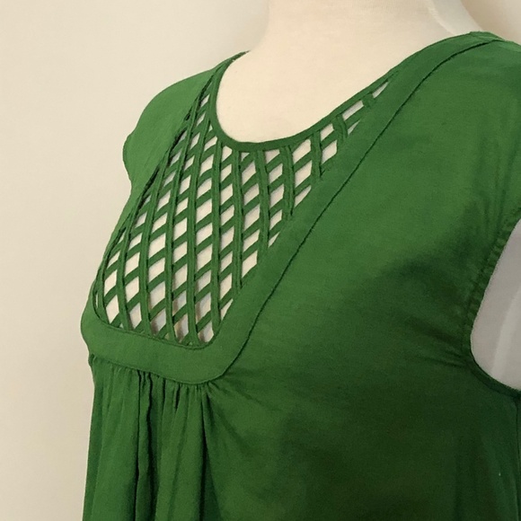 Cotton HD in Paris/Anthropologie Green Lattice Top - Picture 5 of 12